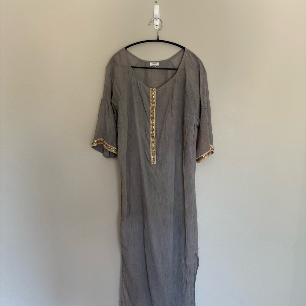 Joshi Swim Cover Up Size: Med Color: lavender with gold beading